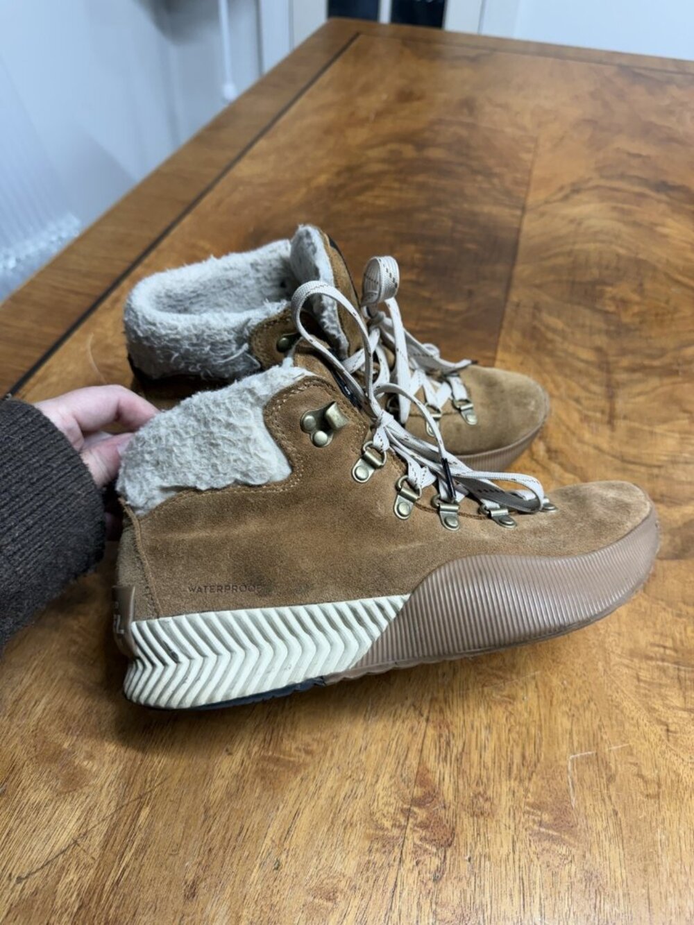 Sorel Women's Size 8 Out N About III Conquest WP Boots Camel Brown NL4434-224 - Picture 2 of 5